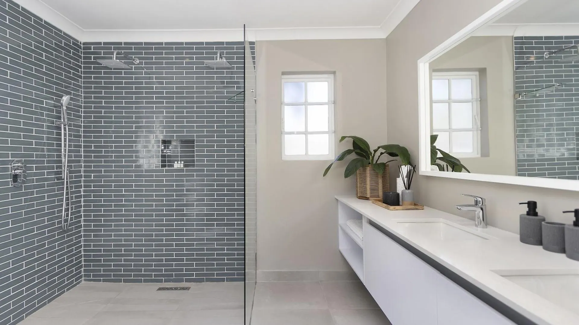 Villa 13 Vines Somerset West